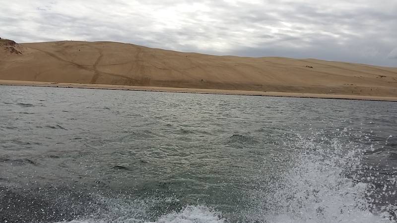  La plage de la dune du Pyla en bateau de location